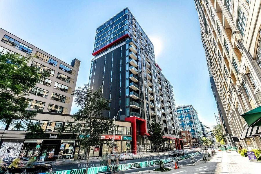 Property Photo:  435 Richmond Street W 1505  ON M5V 0N3 