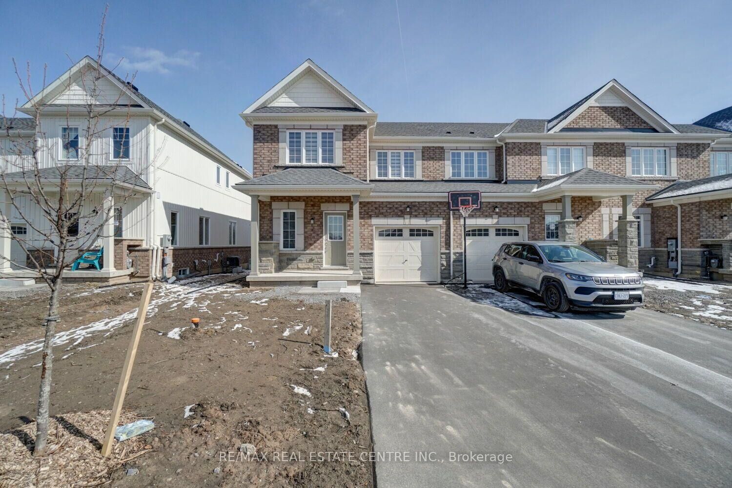 Property Photo: 1202 Plato Drive ON L2A 0C7