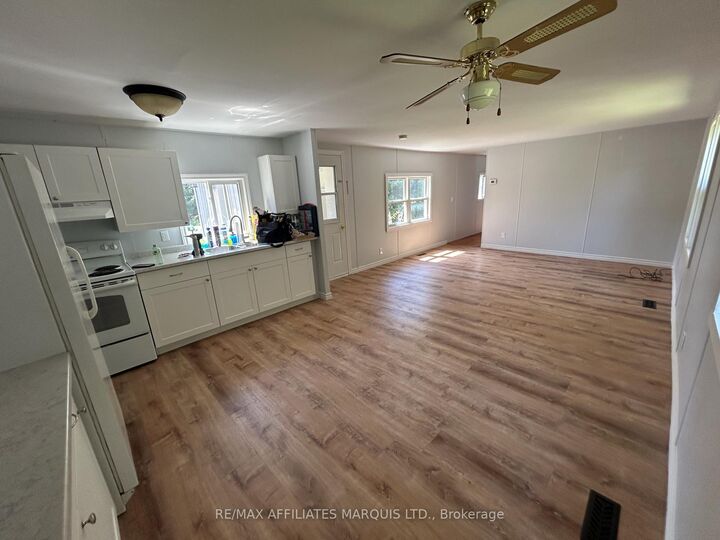 Property Photo:  2743 Grysewood Private Lane  ON K0C 1T0 
