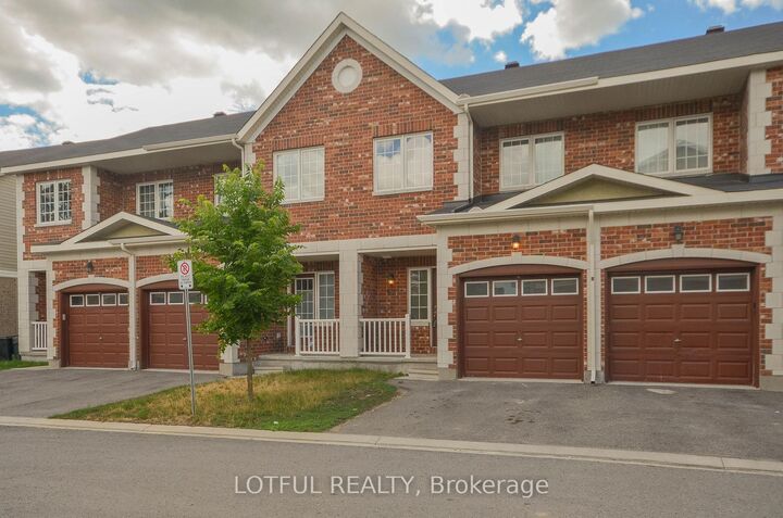 Property Photo:  62 Dundalk Private  ON K2J 4X6 