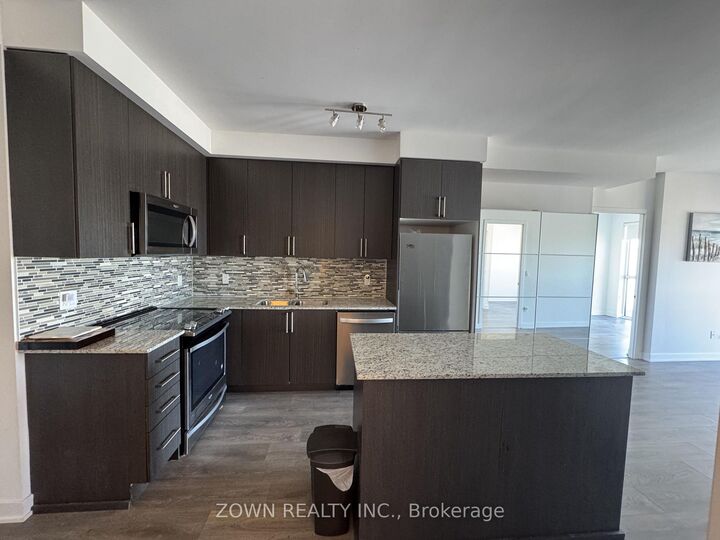 Property Photo:  4655 Glen Erin Drive 1409  ON L5M 0Z1 