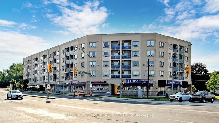 Property Photo:  160 Wellington Street E 417  ON L4G 1J3 