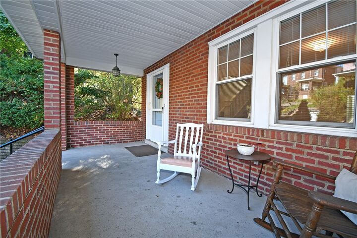 Property Photo: 6412 Nicholson Street PA 15217