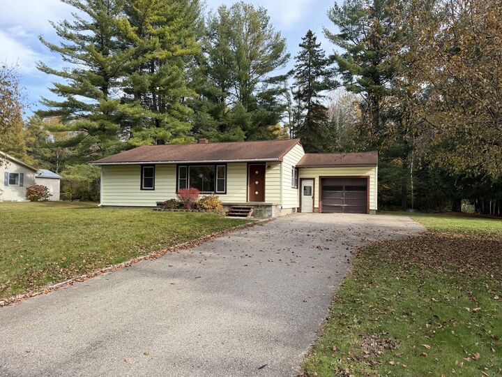 Property Photo:  1115 Lake Winyah Road  MI 49707 