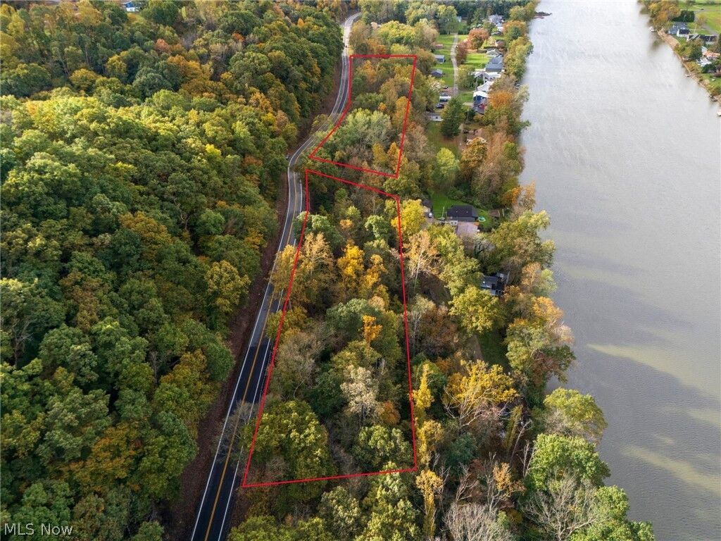Property Photo: North River Road OH 43701