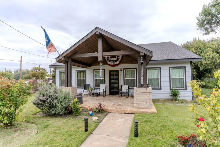 Property Photo: 503 Tipton Street TX 76859