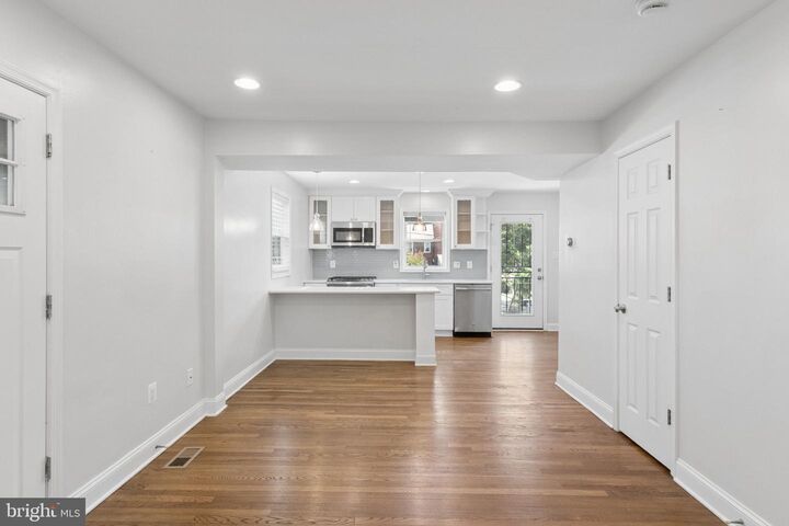 Property Photo:  5027 11th Street NE  DC 20017 