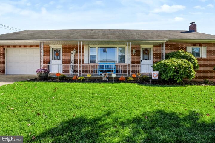 Property Photo:  217 West Avenue  PA 17356 