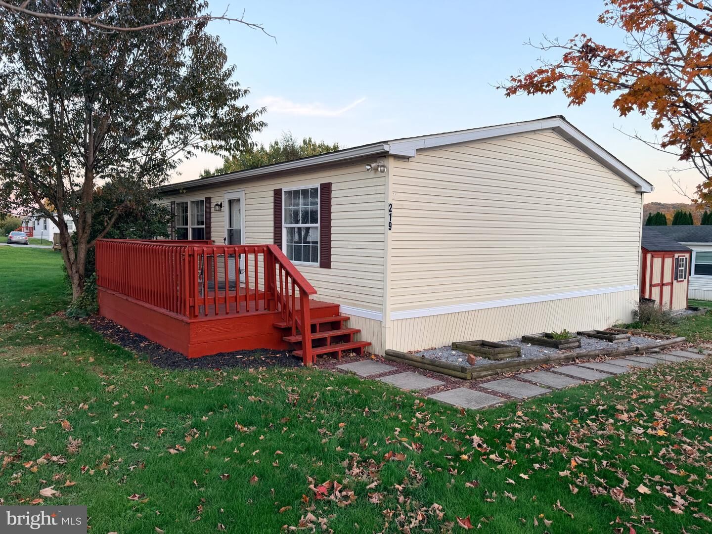 Property Photo:  219 Deer Run Drive  PA 19344 