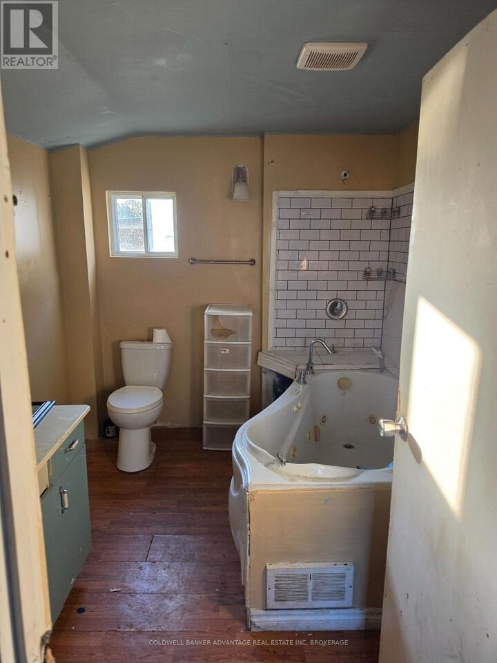 Property Photo:  311 Bell Street  ON L3K 1J5 