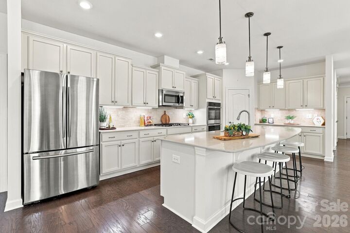 Property Photo: 3103 Arches Bluff Circle SC 29720
