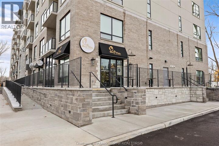 Property Photo:  364 Grand Avenue East 307  ON N7L 1W6 