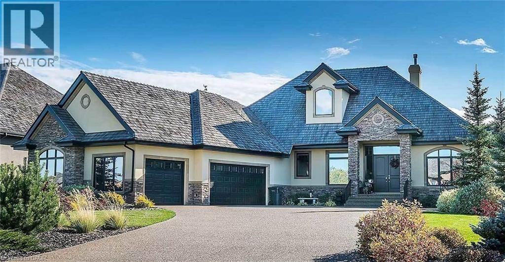 Property Photo:  5 Mountain Basin Drive  ON P2A 2W9 