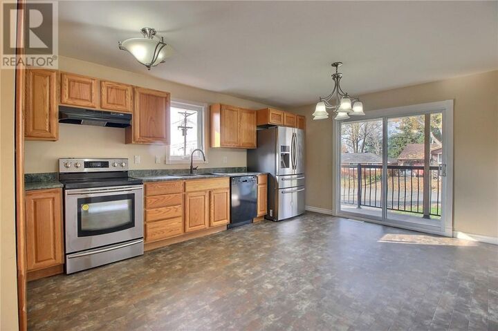 Property Photo:  1228 Rose Marie Avenue  ON P4A 4E2 