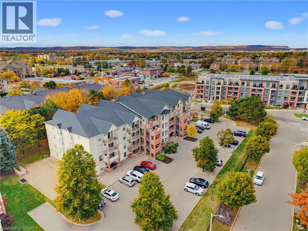 Property Photo:  4025 Kilmer Drive 203  ON L7M 4M5 