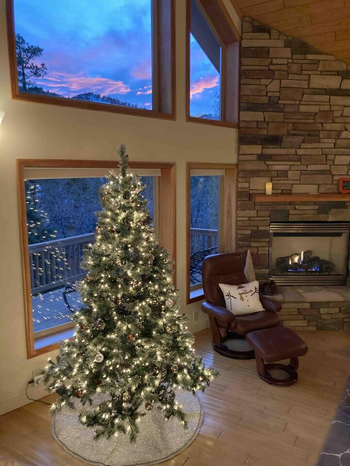 Property Photo: 1432 Rockspray Drive CA 92315