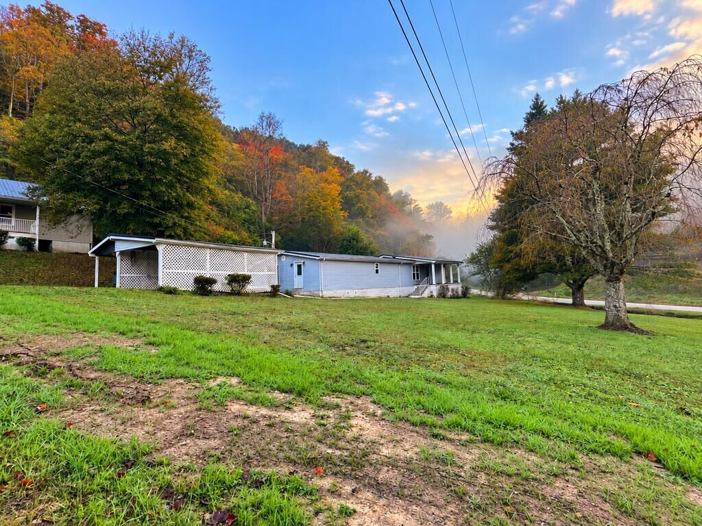 Property Photo:  27 Left Fork Orchard Branch  KY 41603 