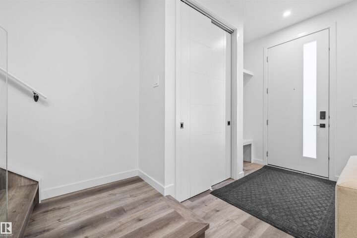 Property Photo:  10016 147 Street NW  AB T5N 3B7 