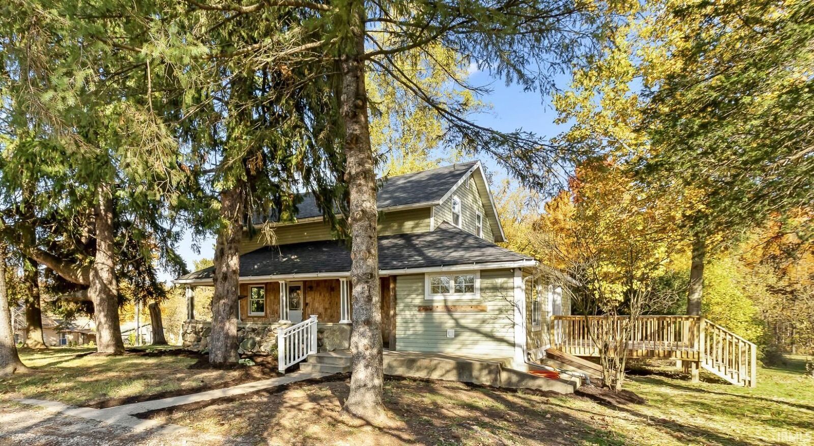 Property Photo:  5950 S State Road 1  IN 46742 