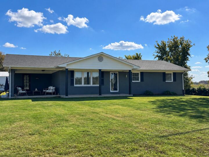 Property Photo:  5713 Ky-910  KY 42642 