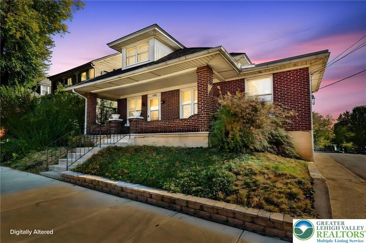 Property Photo:  2048 Freemansburg Avenue  PA 18042 
