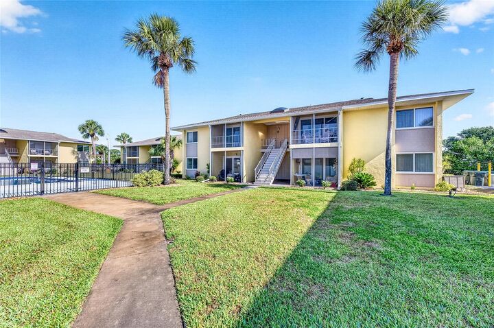 Property Photo: 101 Louella Lane 11 FL 34275