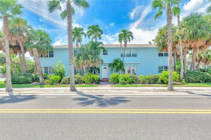 Property Photo:  1800 Pass A Grille Way 4  FL 33706 