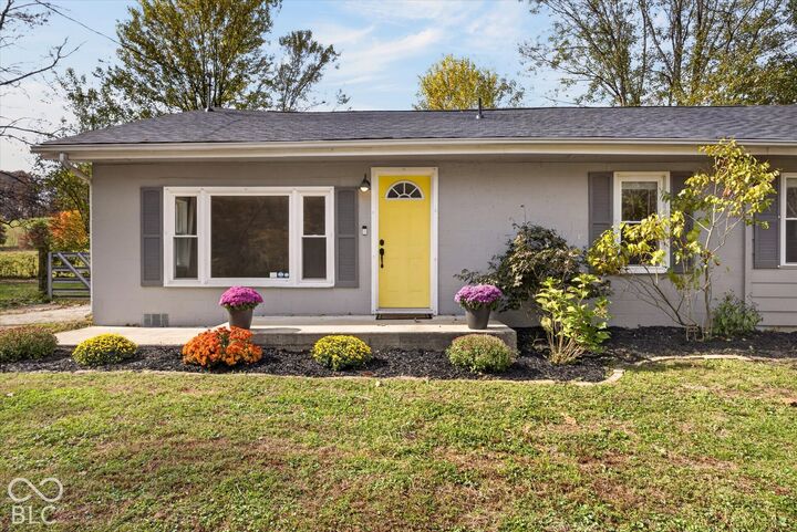 Property Photo: 1426 State Road 135 S IN 47448