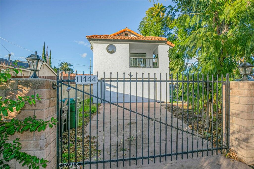 Property Photo:  11444 Odessa Avenue  CA 91344 
