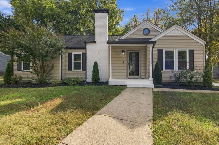Property Photo:  110 E McKnight Dr  TN 37130 