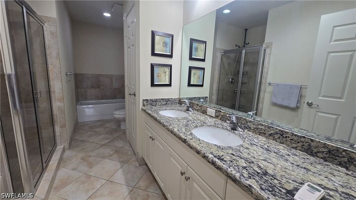 Property Photo: 5076 Annunciation Circle 2203 FL 34142