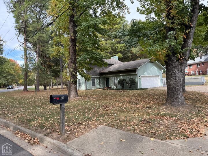 Property Photo: 1210 Woodsprings Road AR 72401