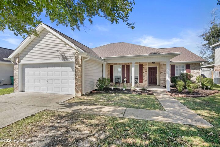 Property Photo:  1009 Deborah Drive  LA 70461 