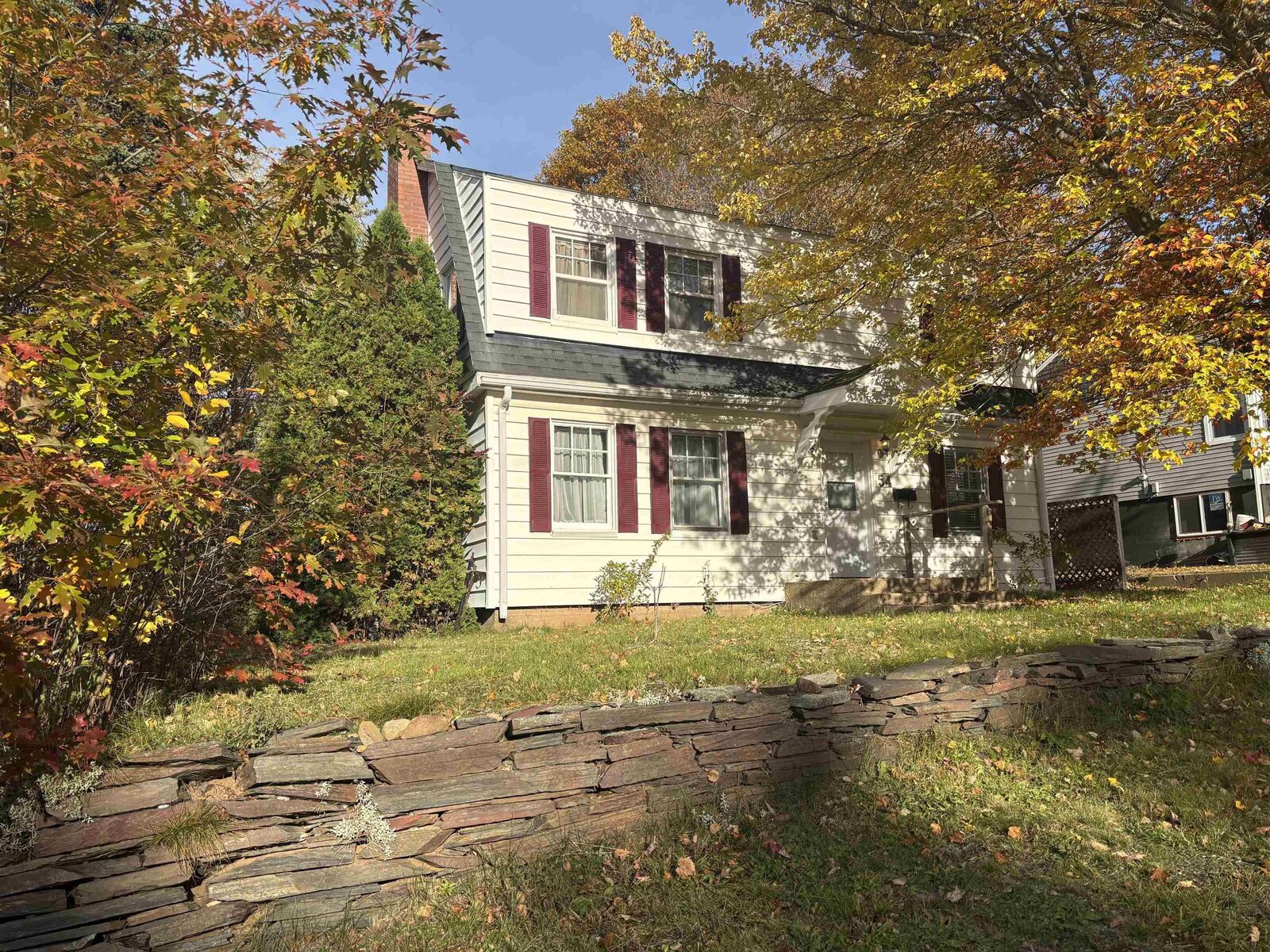 Property Photo:  54 Glenview Avenue  NS B4N 2R7 