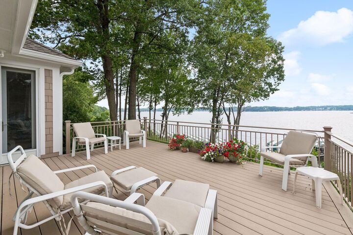 Property Photo: 2928 Pelican Point Circle MN 55364