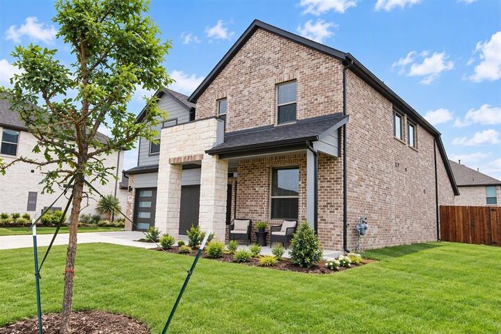 Property Photo:  1629 Havenrock Drive  TX 75126 