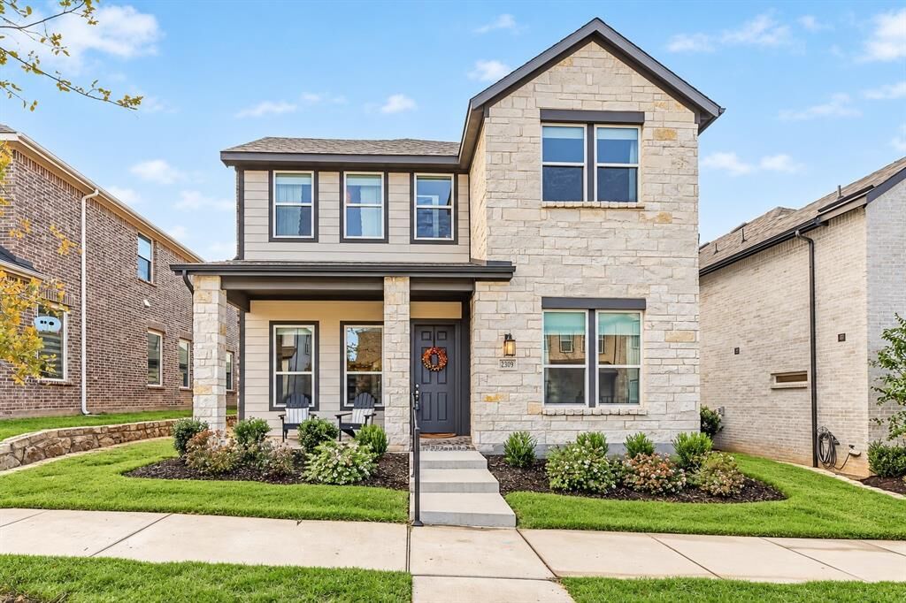 Property Photo:  2309 Stella Lane  TX 76247 