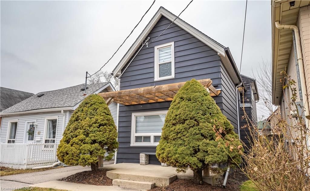 Property Photo: 39 Gordon Street ON N3S 2N1