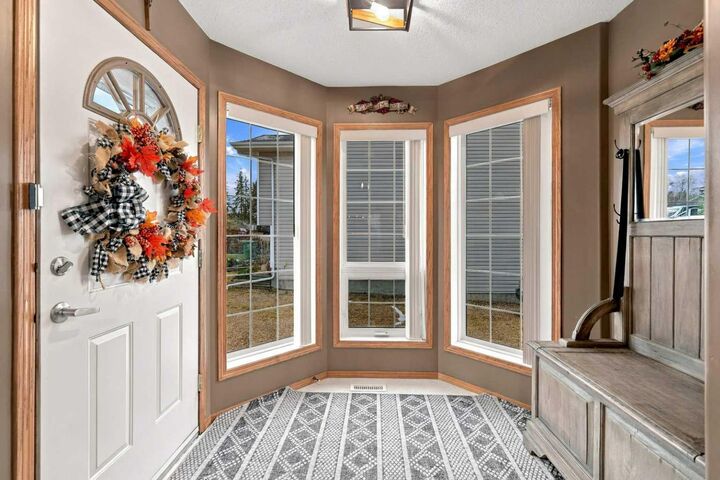 Property Photo:  4008 45A Street  AB T4J 1B3 