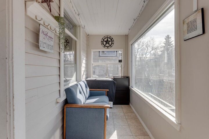 Property Photo:  3612 Parkhill Street SW  AB T2S 0H6 