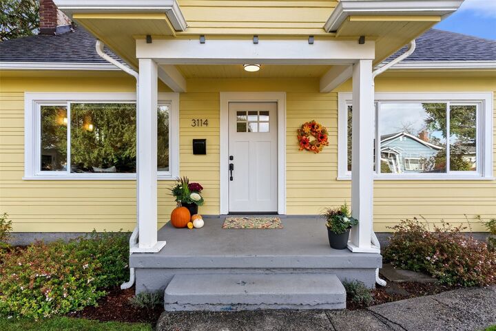 Property Photo: 3114 S 9th Street WA 98405