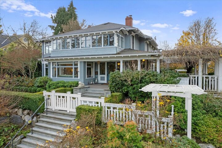 Property Photo: 403 31st Avenue S WA 98144