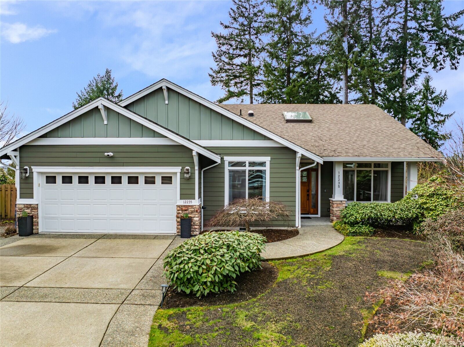 Property Photo:  12235  15th Avenue SW  WA 98146 