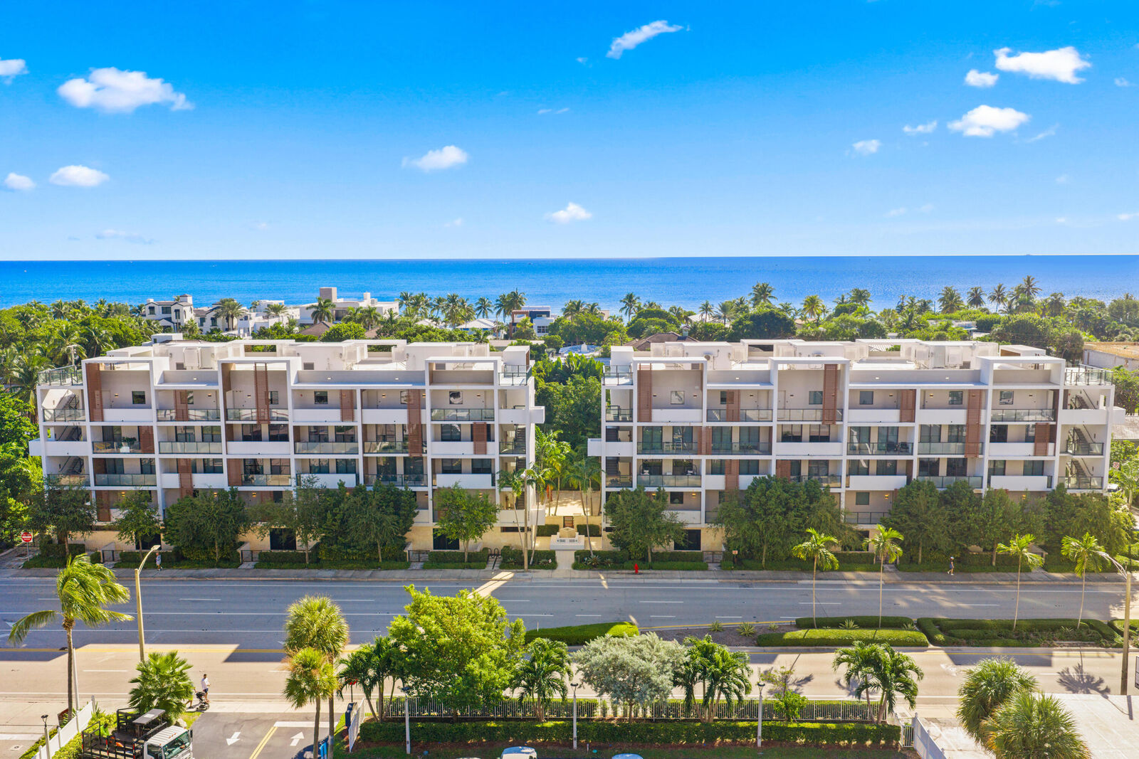 Property Photo:  3030 N Ocean Boulevard S106  FL 33308 