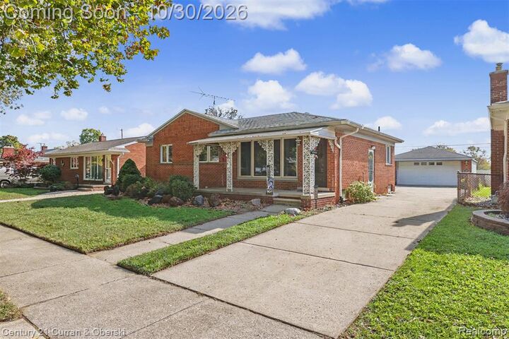 Property Photo:  3803 Steiner Street  MI 48183 