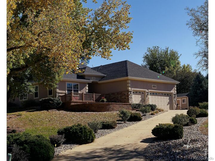 Property Photo:  2171 Country Club Parkway  CO 80543 