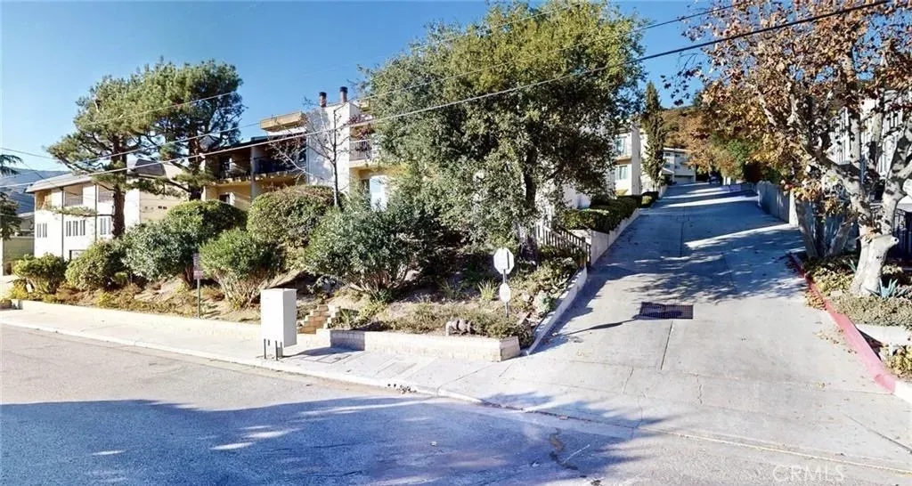 Property Photo: 1881 Alpha CA 91208