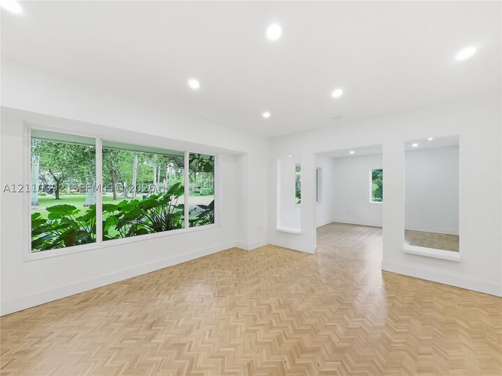 Property Photo:  2500 Sunset Dr  FL 33140 