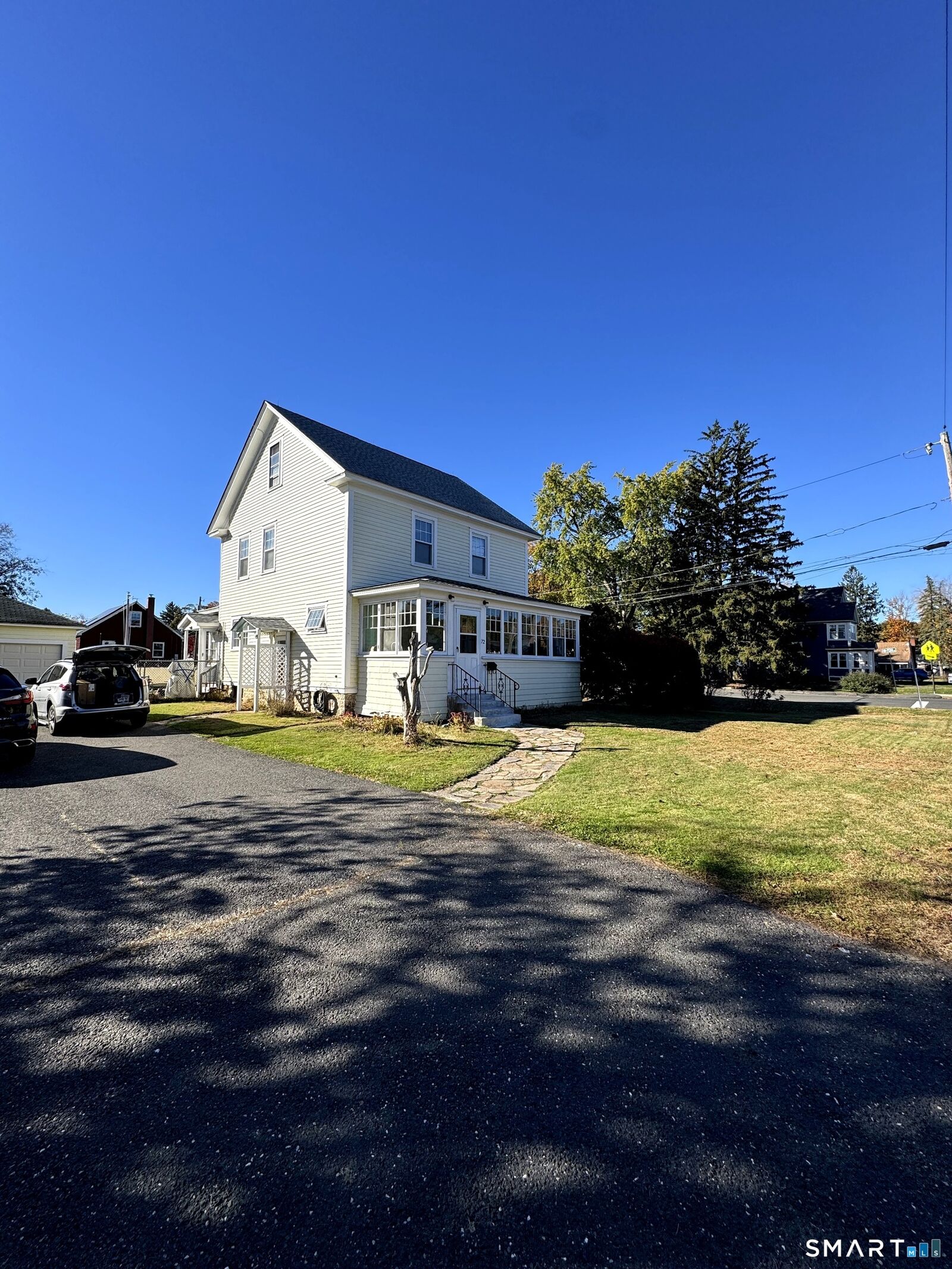 Property Photo:  72 East Street  CT 06066 