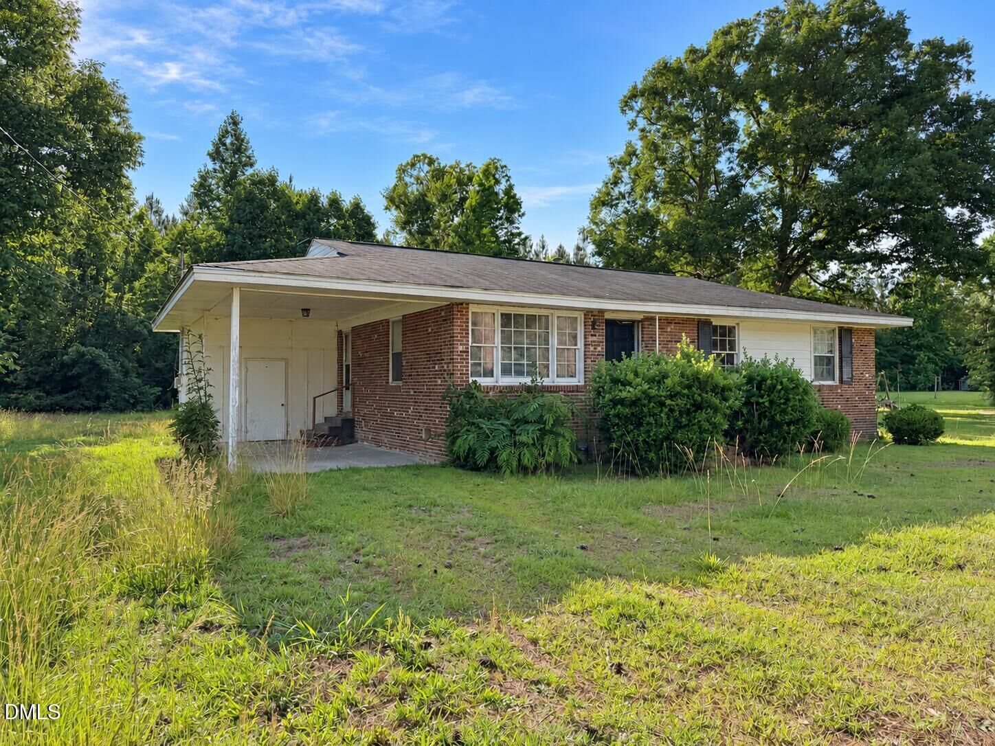 Property Photo: 4216 Larkspur Road NC 27893
